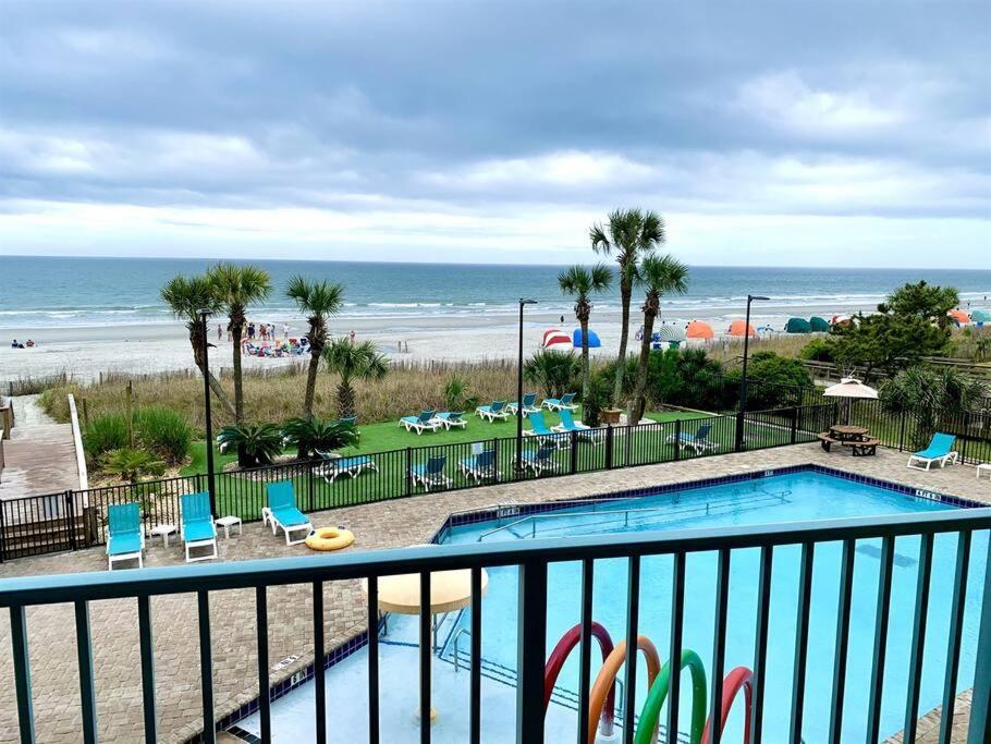 *Renovated Oceanfront Condo*Queen Beds*Pools*Hot Tubs*More*P220 Мертл-Біч Екстер'єр фото
